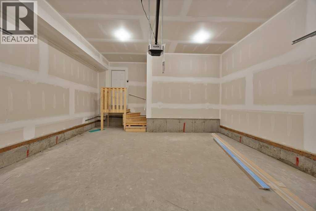 7 Chelsea Port Link, Chestermere, Alberta  T1X 3H4 - Photo 37 - A2280523