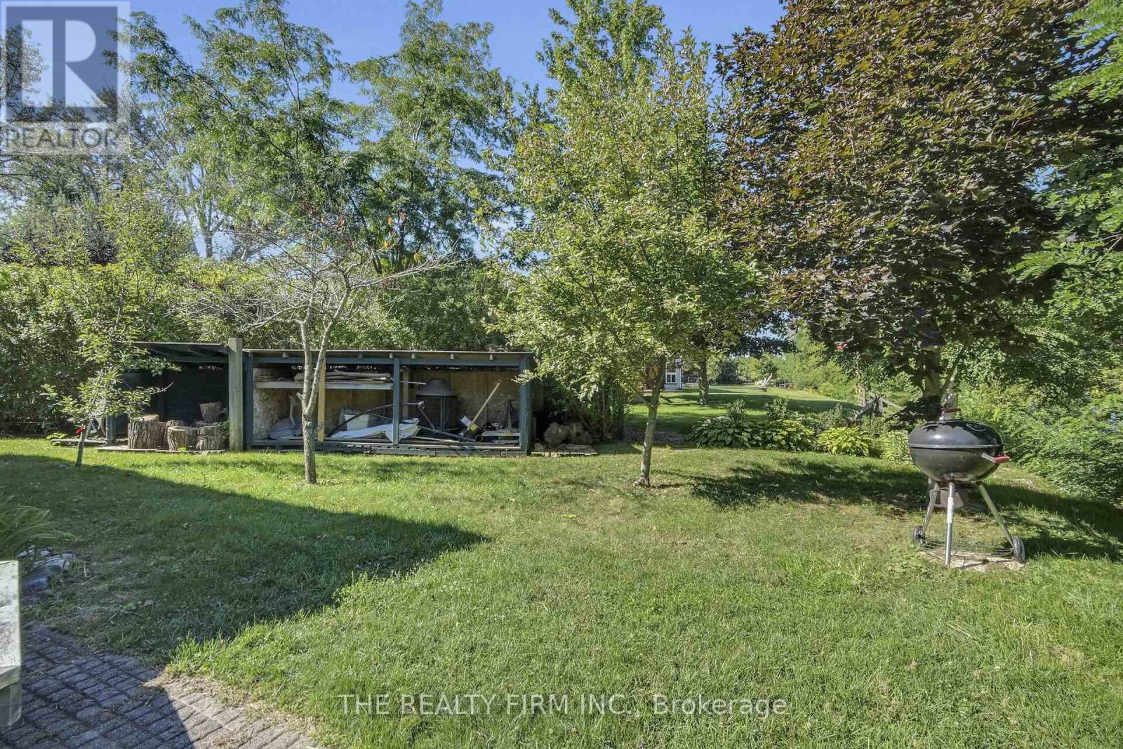 3692 Beverly Glen, Plympton-Wyoming, Ontario  N0N 1E0 - Photo 34 - X12852306