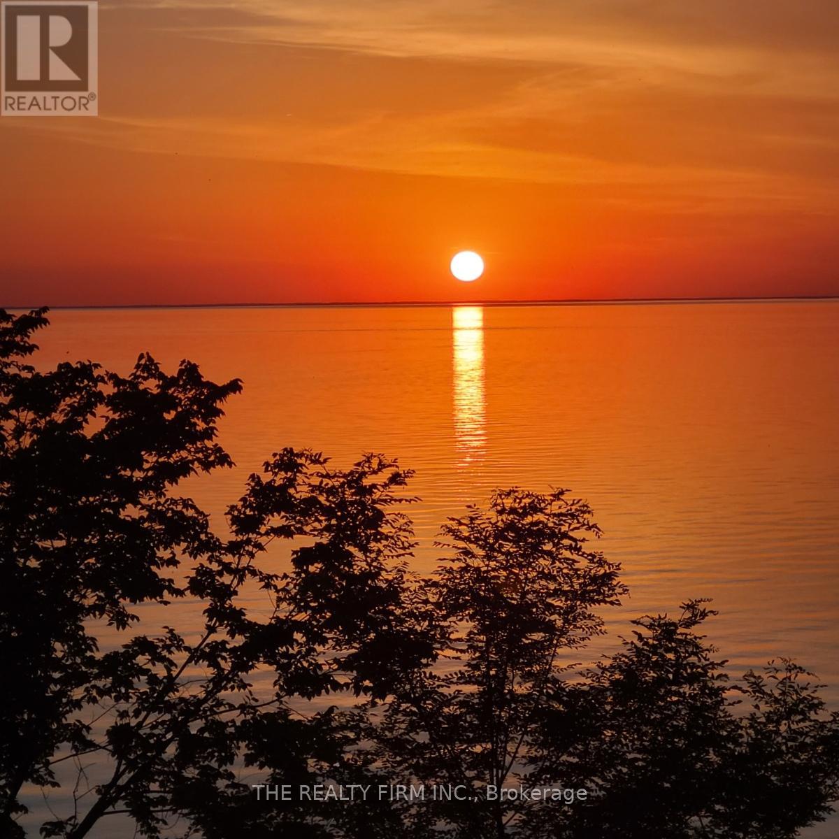 3692 Beverly Glen, Plympton-Wyoming, Ontario  N0N 1E0 - Photo 41 - X12852306