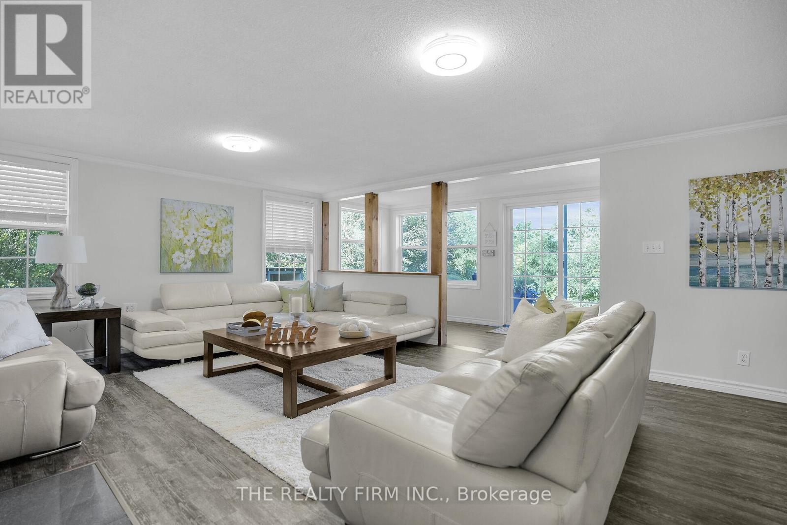 3692 Beverly Glen, Plympton-Wyoming, Ontario  N0N 1E0 - Photo 5 - X12852306