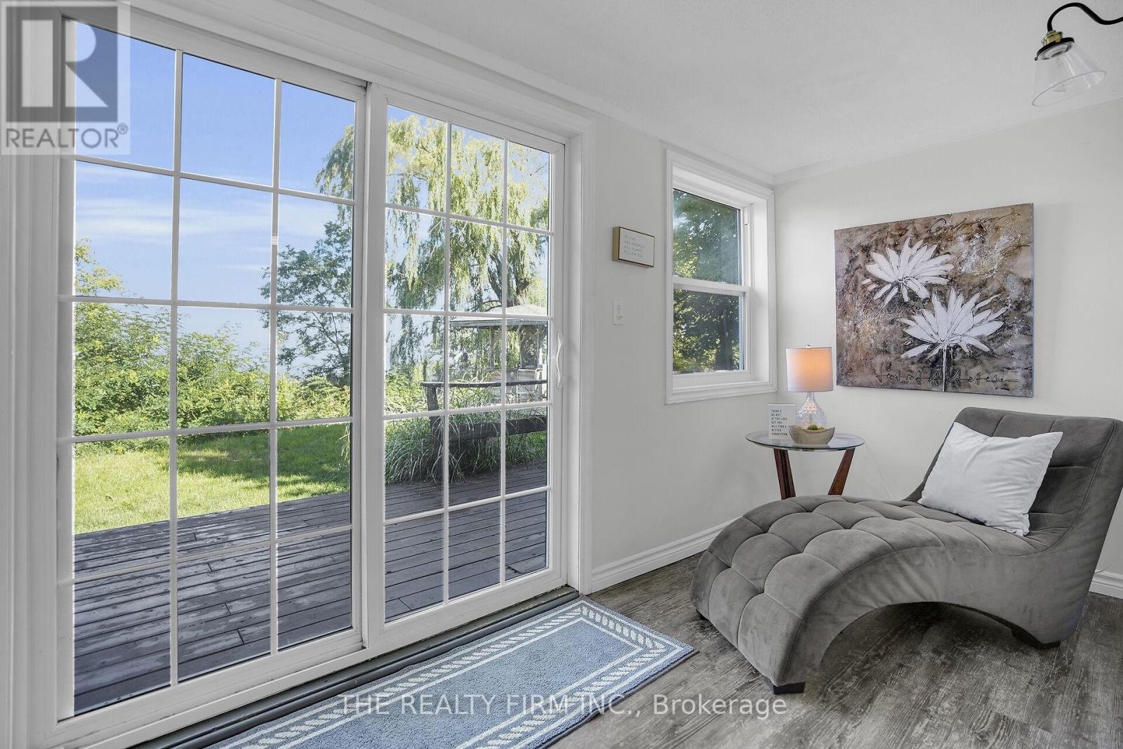 3692 Beverly Glen, Plympton-Wyoming, Ontario  N0N 1E0 - Photo 9 - X12852306