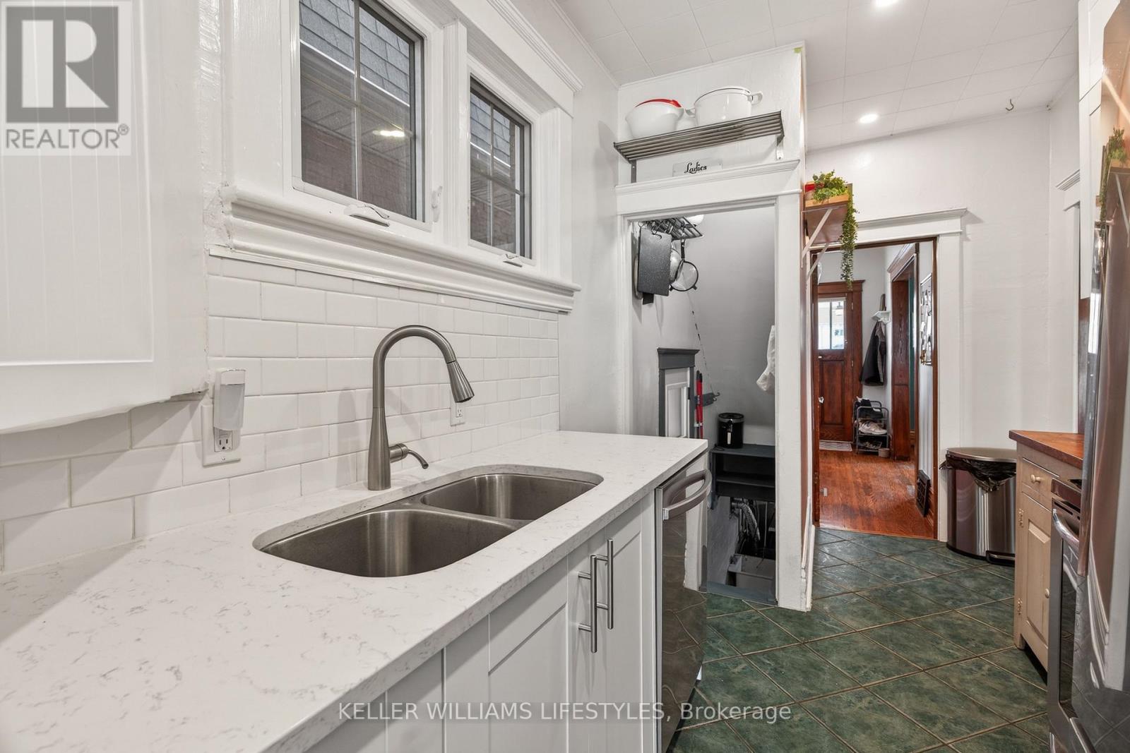 882 1/2 William Street, London East, Ontario  N5Y 2S3 - Photo 16 - X12852324