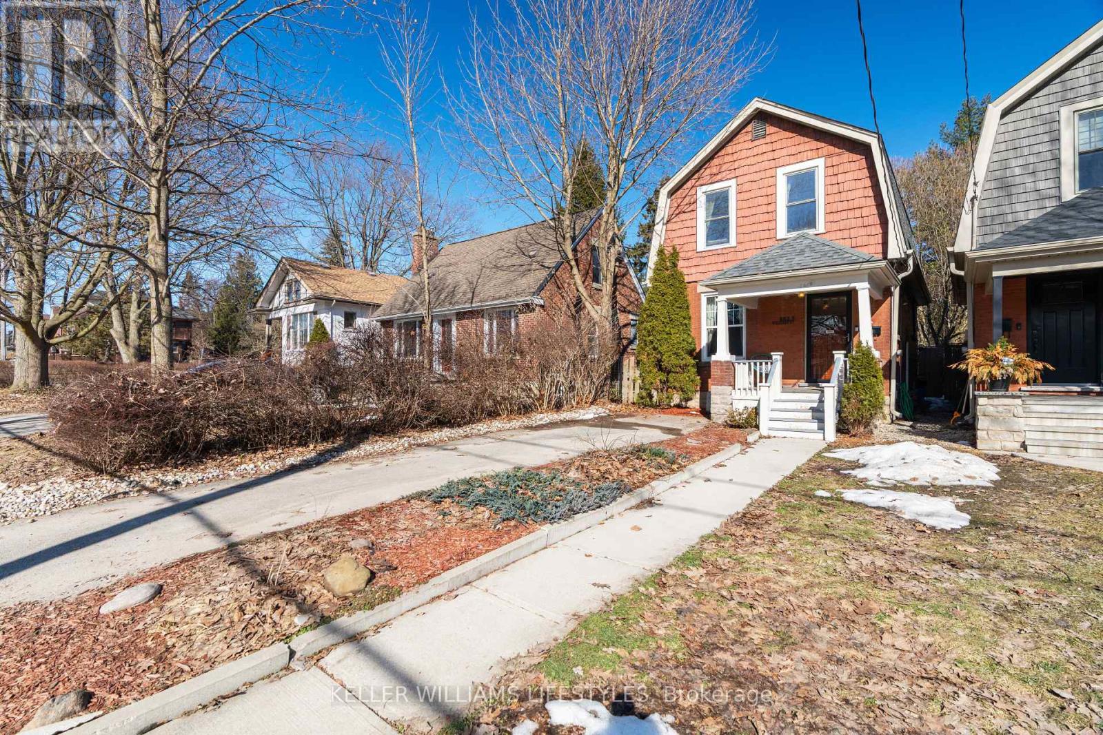 882 1/2 William Street, London East, Ontario  N5Y 2S3 - Photo 2 - X12852324