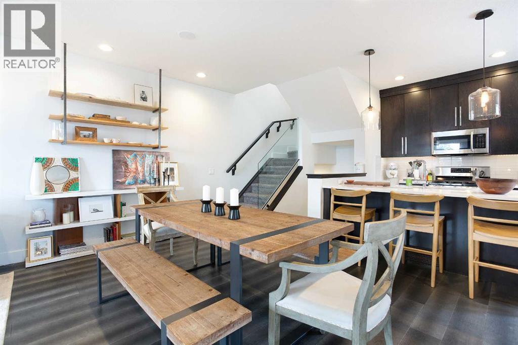 2, 2816 34 Street Sw, Calgary, Alberta  T3E 2W9 - Photo 2 - A2289682