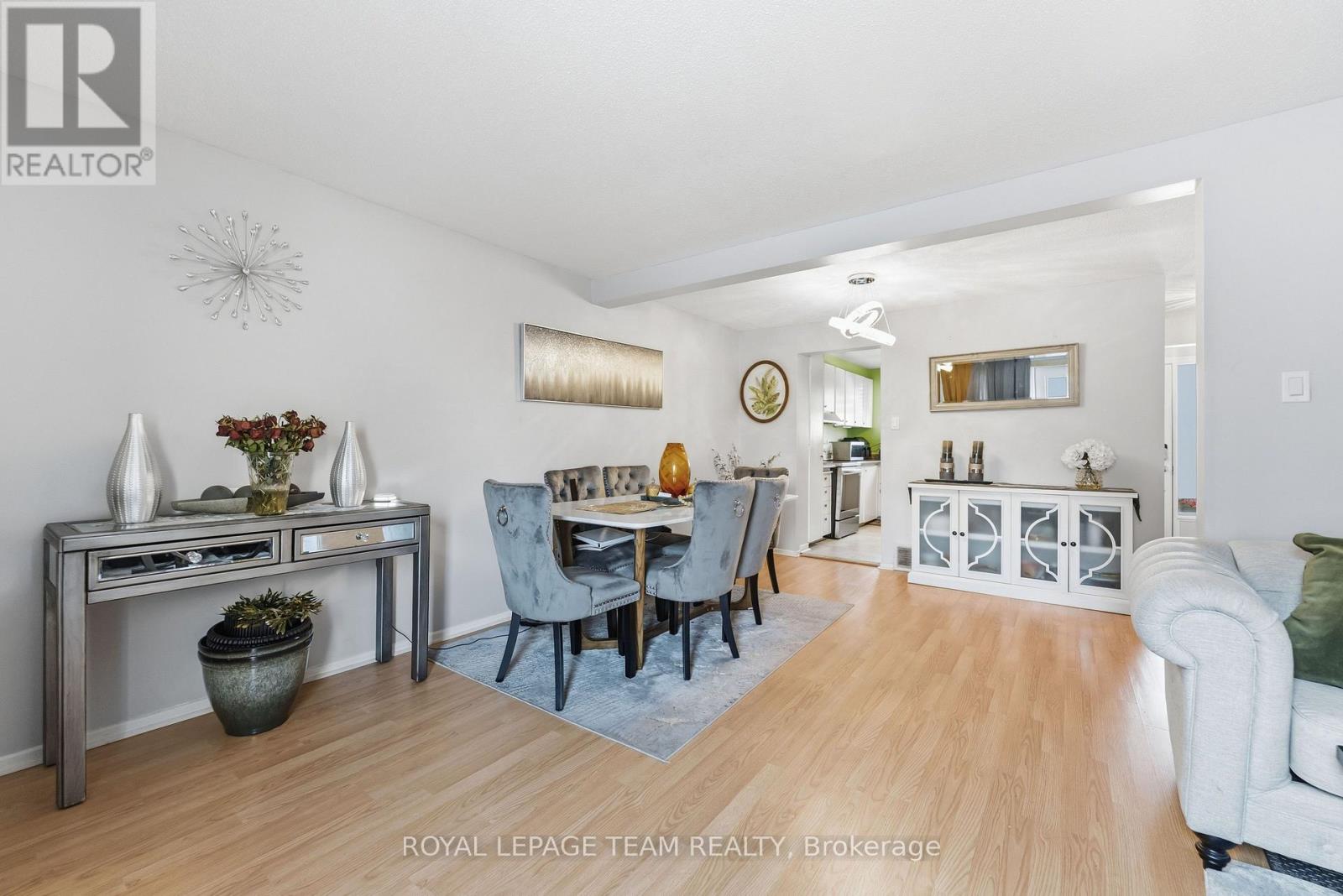 22 - 2053 Stonehenge Crescent, Ottawa, Ontario  K1B 4N7 - Photo 14 - X12852208