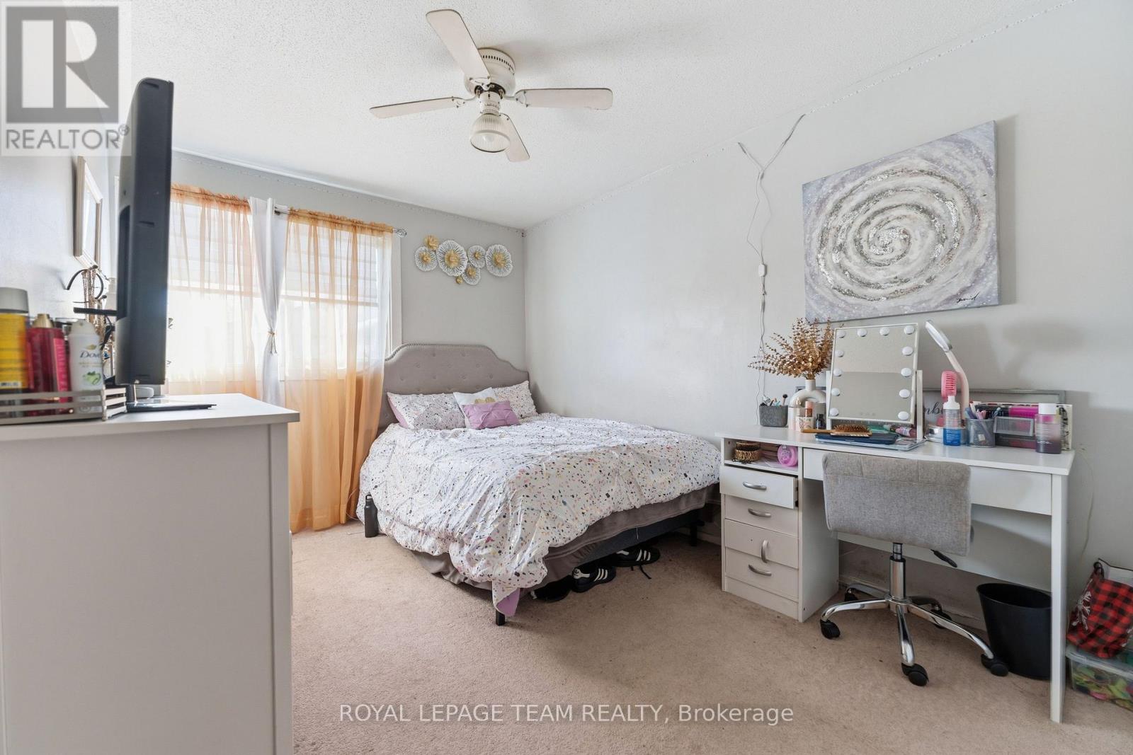 22 - 2053 Stonehenge Crescent, Ottawa, Ontario  K1B 4N7 - Photo 18 - X12852208