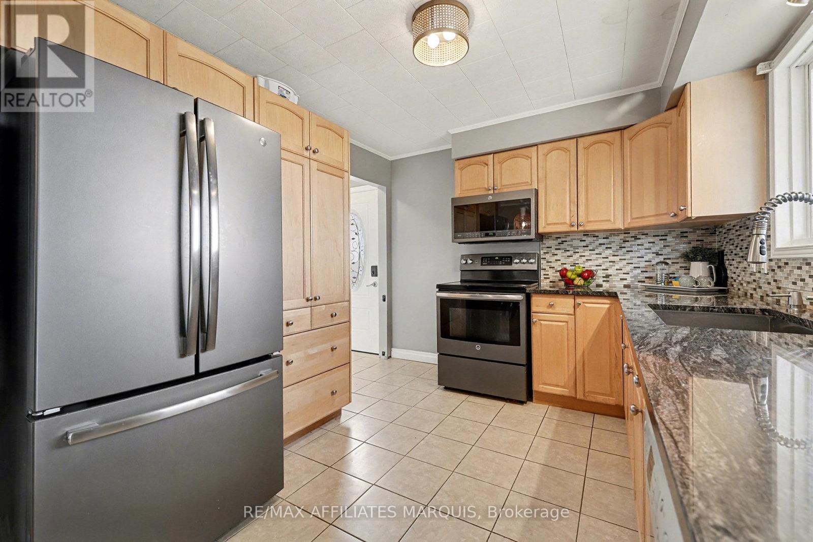 2829 Highway 15 Highway, Rideau Lakes, Ontario  K0G 1V0 - Photo 11 - X12852216