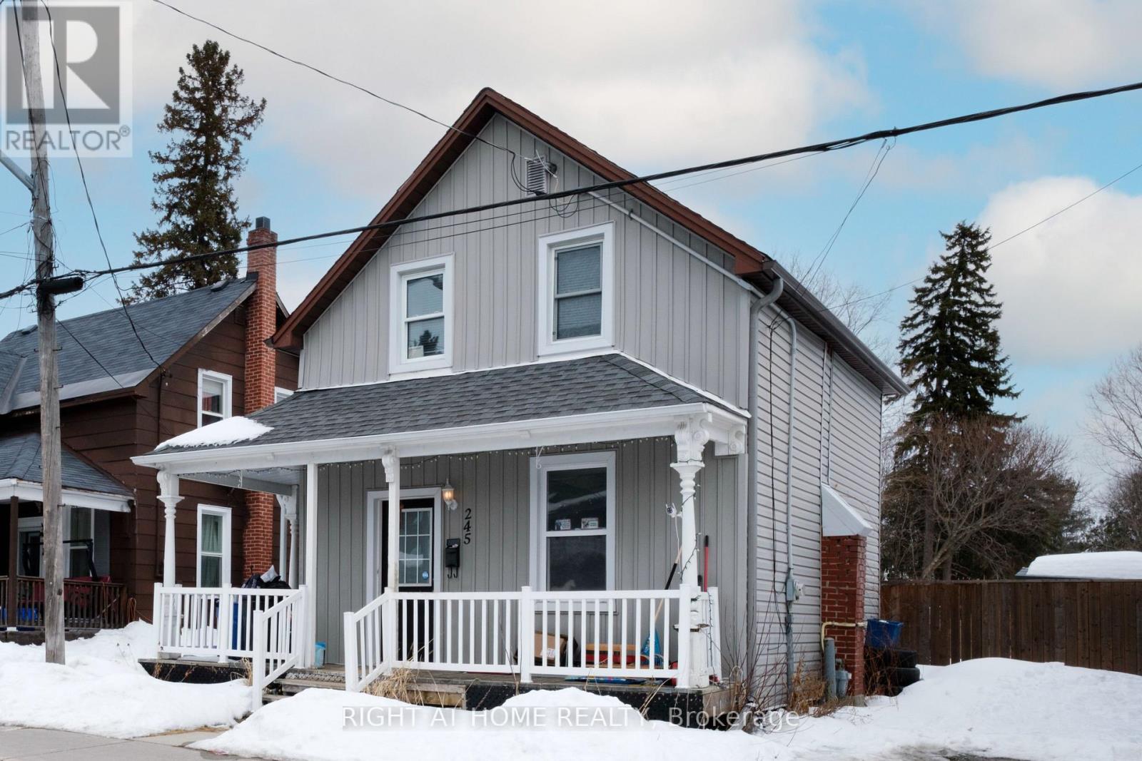 245 Harriet Street, Arnprior, Ontario  K7S 2T4 - Photo 2 - X12852280