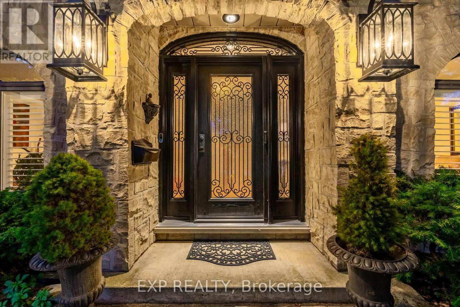 3914 Carolyn Court, Lincoln, Ontario  L0R 2C0 - Photo 4 - X12852316