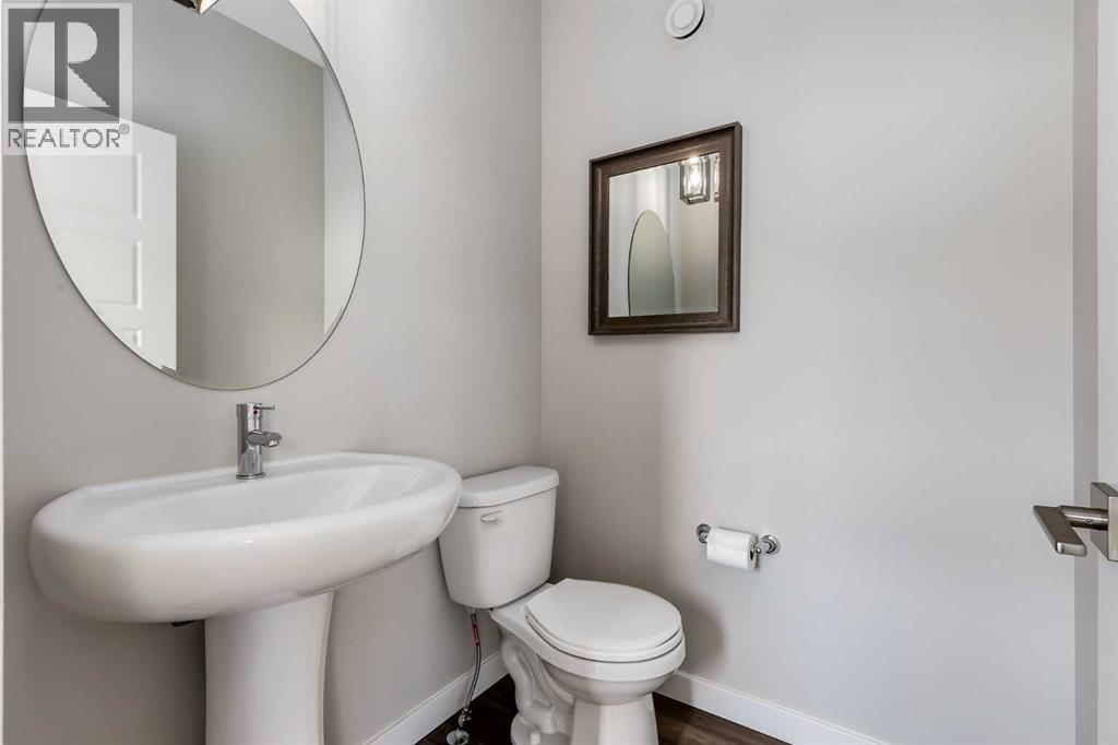 1051 Lanark Boulevard Se, Airdrie, Alberta  T4A 3L6 - Photo 11 - A2288744