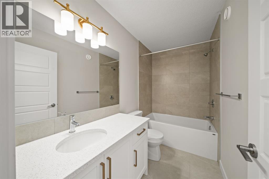 102 Sora Gardens Se, Calgary, Alberta  T3S 0V3 - Photo 6 - A2285766