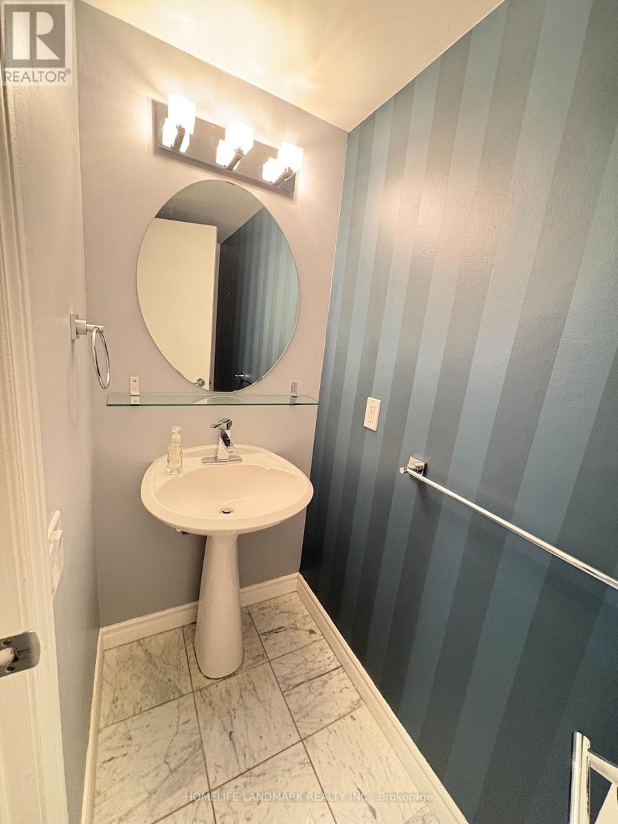 1002 - 71 Simcoe Street, Toronto, Ontario  M5J 2S9 - Photo 15 - C12852226