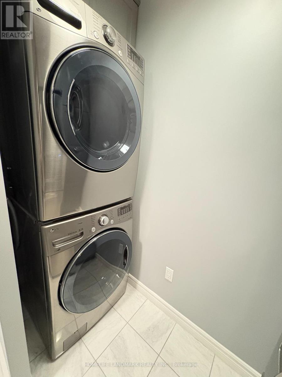 1002 - 71 Simcoe Street, Toronto, Ontario  M5J 2S9 - Photo 18 - C12852226