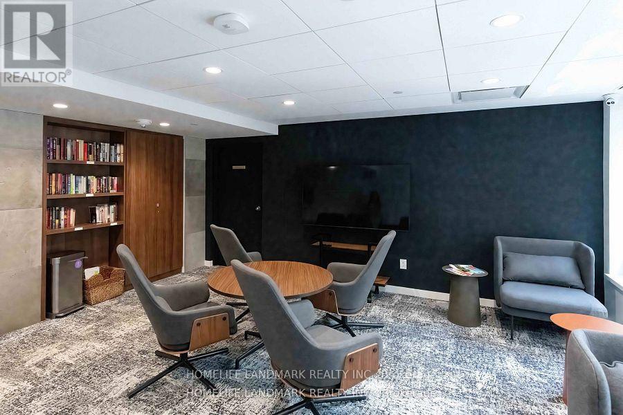 1002 - 71 Simcoe Street, Toronto, Ontario  M5J 2S9 - Photo 5 - C12852226