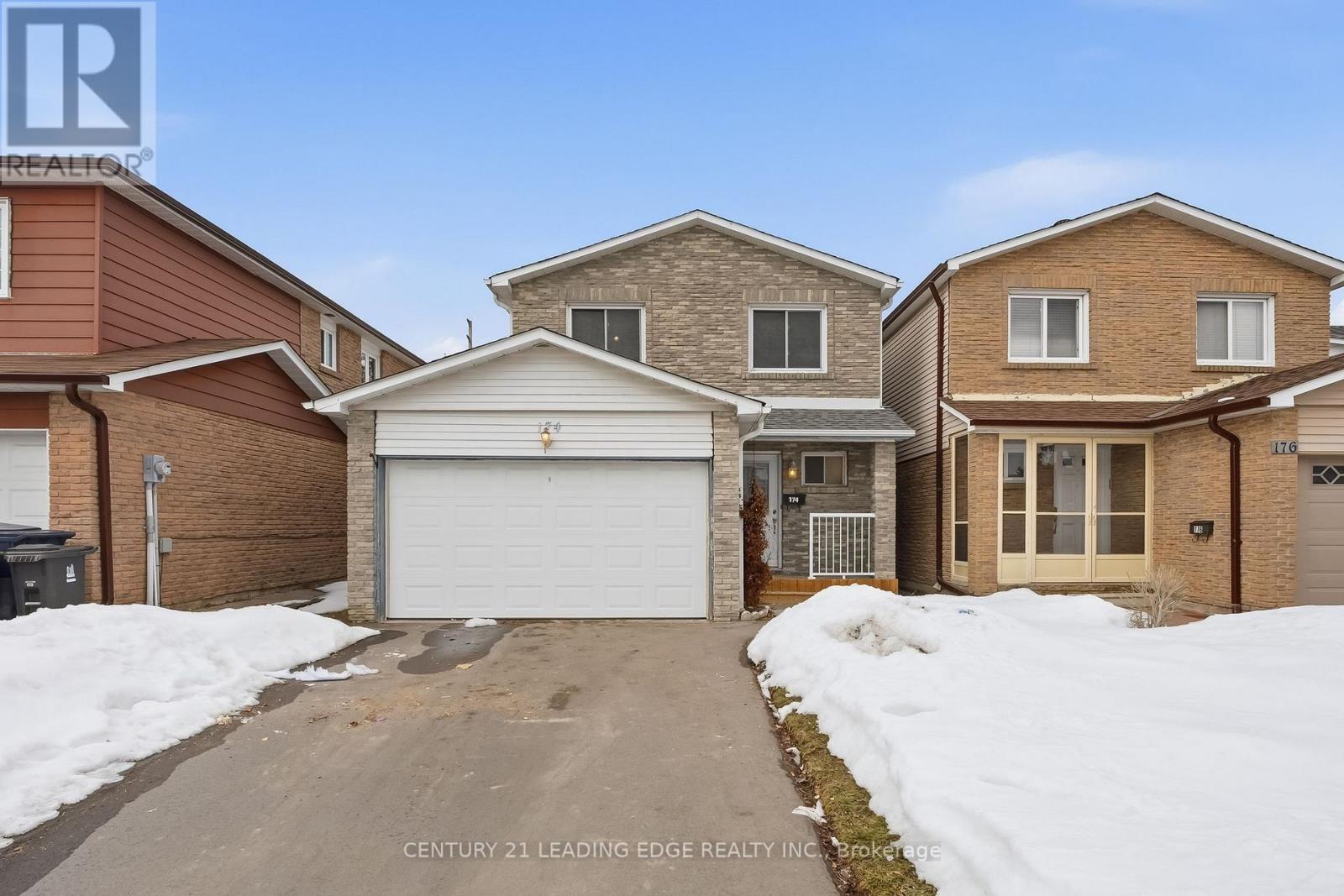 174 BRAYMORE BOULEVARD, Toronto, Ontario