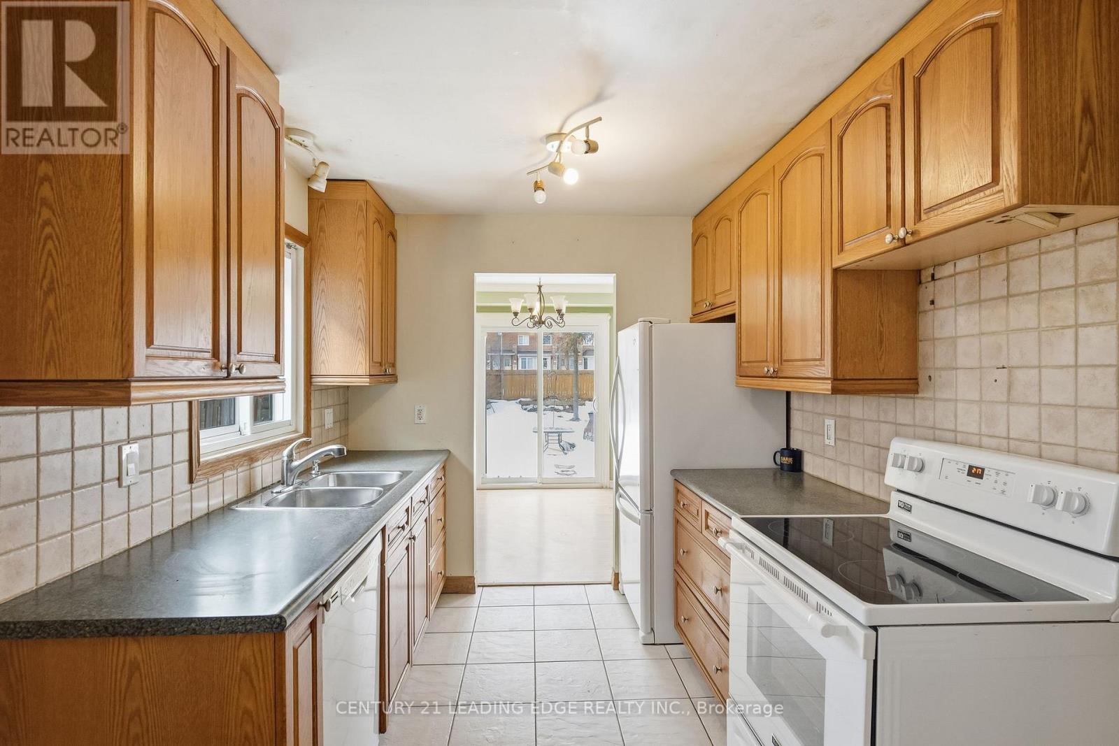 174 Braymore Boulevard, Toronto, Ontario  M1B 2G8 - Photo 15 - E12852262