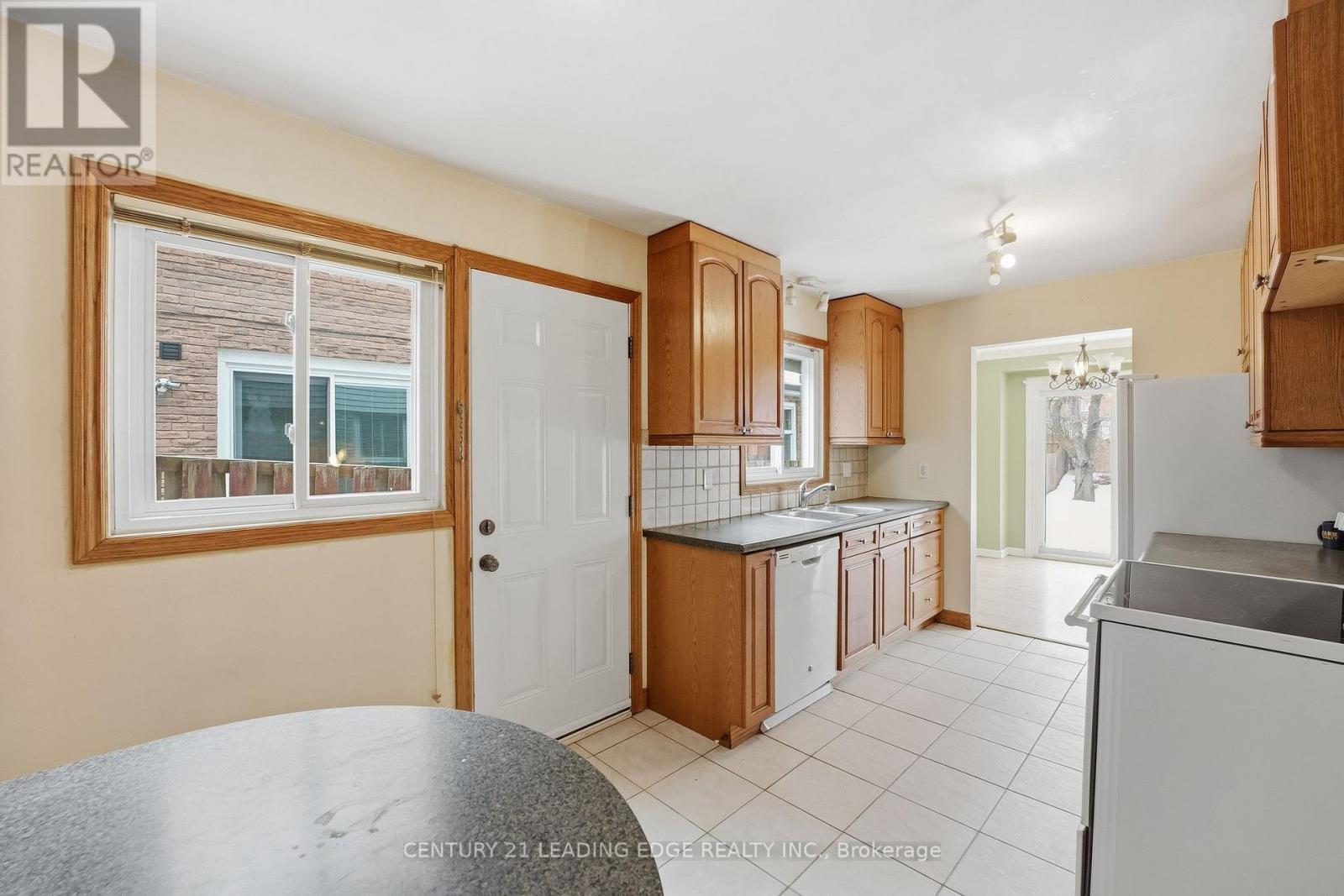 174 Braymore Boulevard, Toronto, Ontario  M1B 2G8 - Photo 21 - E12852262