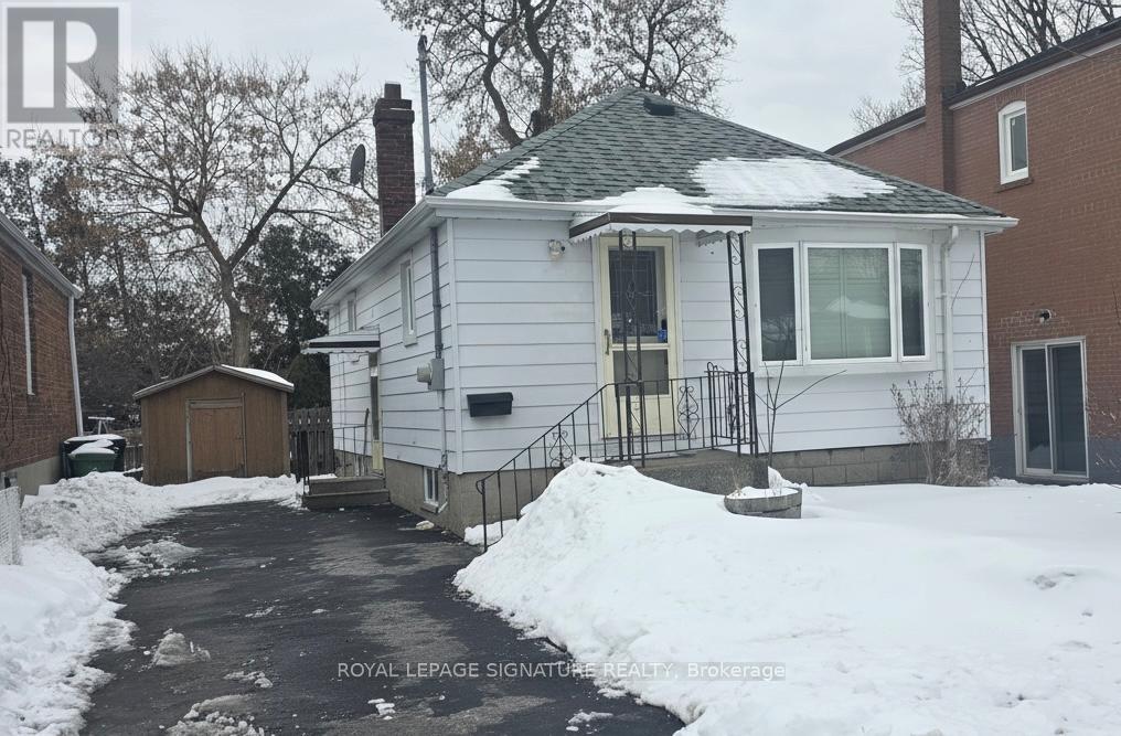148 Magnolia Avenue, Toronto (Kennedy Park), Ontario  M1K 3K8 - Photo 1 - E12852284