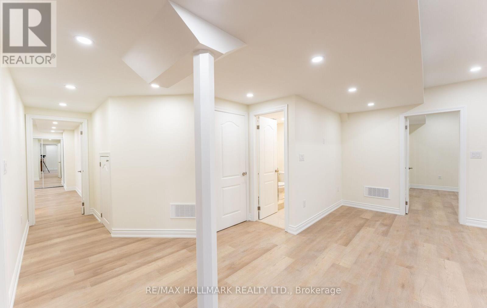 536 Highcliffe Drive, Vaughan, Ontario  L4J 8L4 - Photo 16 - N12852266