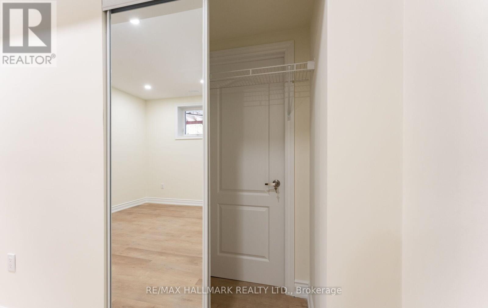 536 Highcliffe Drive, Vaughan, Ontario  L4J 8L4 - Photo 19 - N12852266