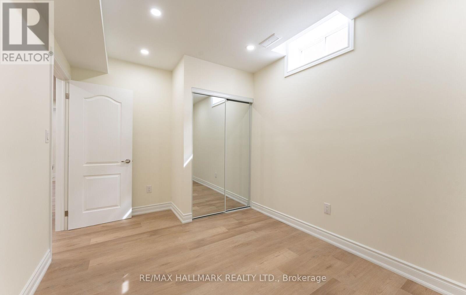 536 Highcliffe Drive, Vaughan, Ontario  L4J 8L4 - Photo 21 - N12852266