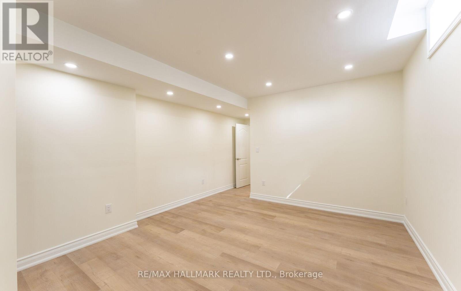 536 Highcliffe Drive, Vaughan, Ontario  L4J 8L4 - Photo 26 - N12852266