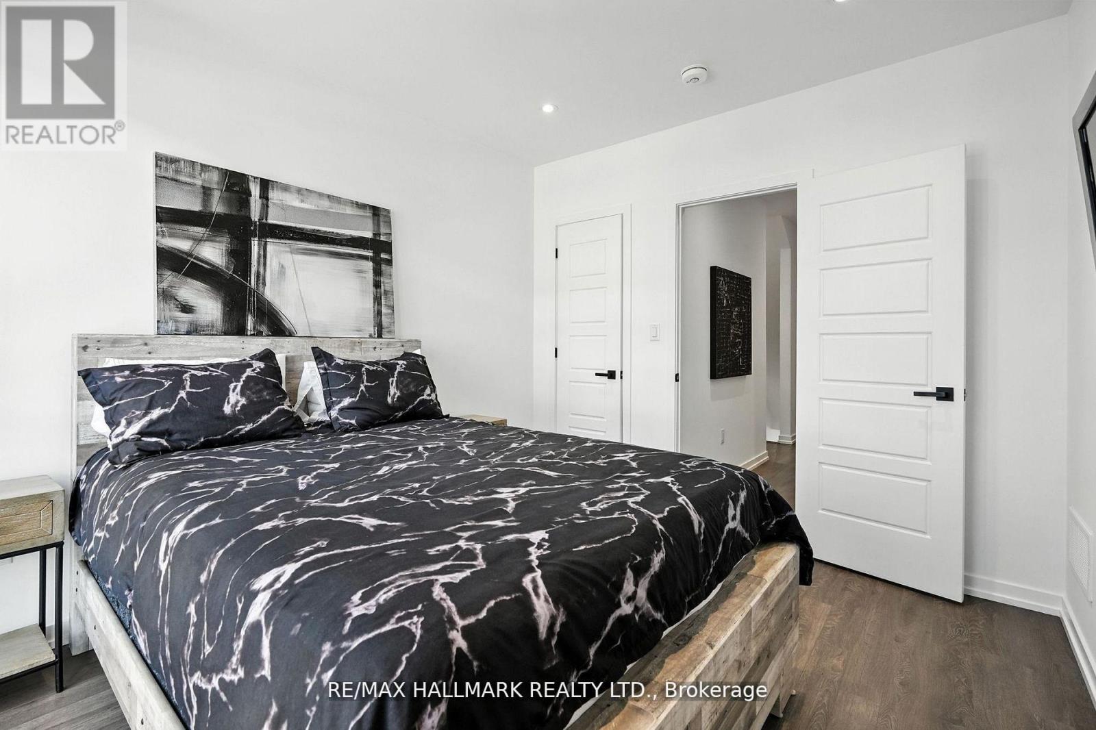 3658 Ferretti Court, Innisfil, Ontario  L9S 0N6 - Photo 28 - N12852272