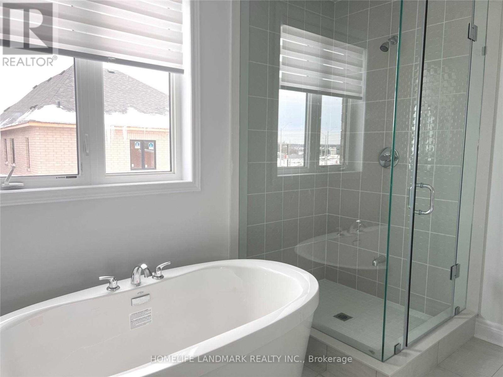 19 Yarl Drive, Markham, Ontario  L3S 0G5 - Photo 18 - N12852312