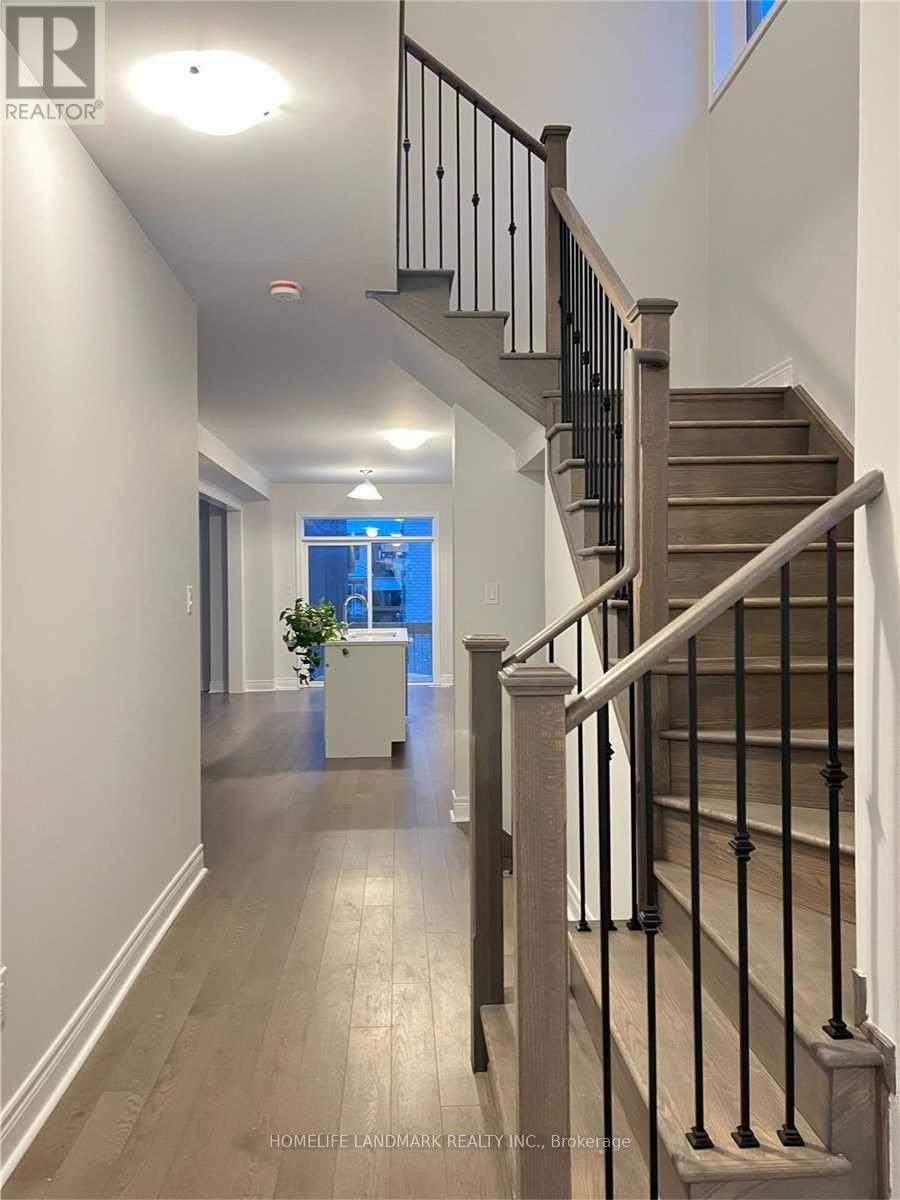 19 Yarl Drive, Markham, Ontario  L3S 0G5 - Photo 2 - N12852312