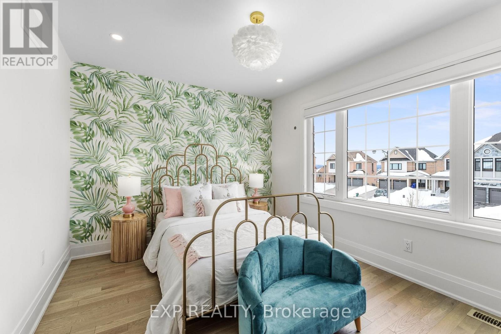 6 Byblos Court, East Gwillimbury, Ontario  L9N 0T3 - Photo 30 - N12850336