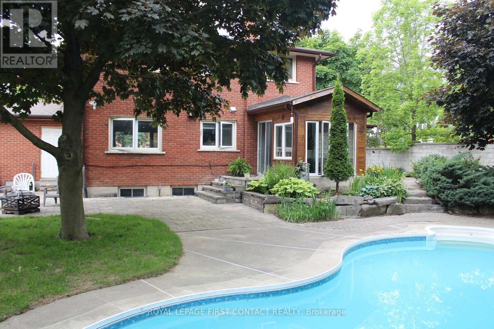 15 Rodney Street, Barrie (North Shore), Ontario  L4M 4B5 - Photo 26 - S12852248