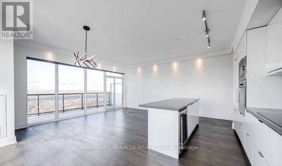 Lph03 - 56 Annie Craig Drive, Toronto (Mimico), Ontario  M8V 0C8 - Photo 3 - W12852206