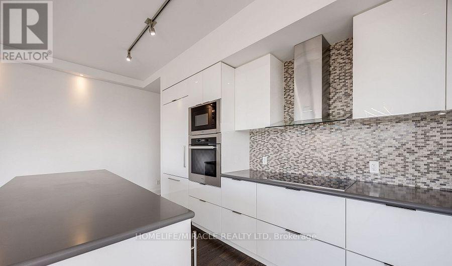 Lph03 - 56 Annie Craig Drive, Toronto (Mimico), Ontario  M8V 0C8 - Photo 4 - W12852206