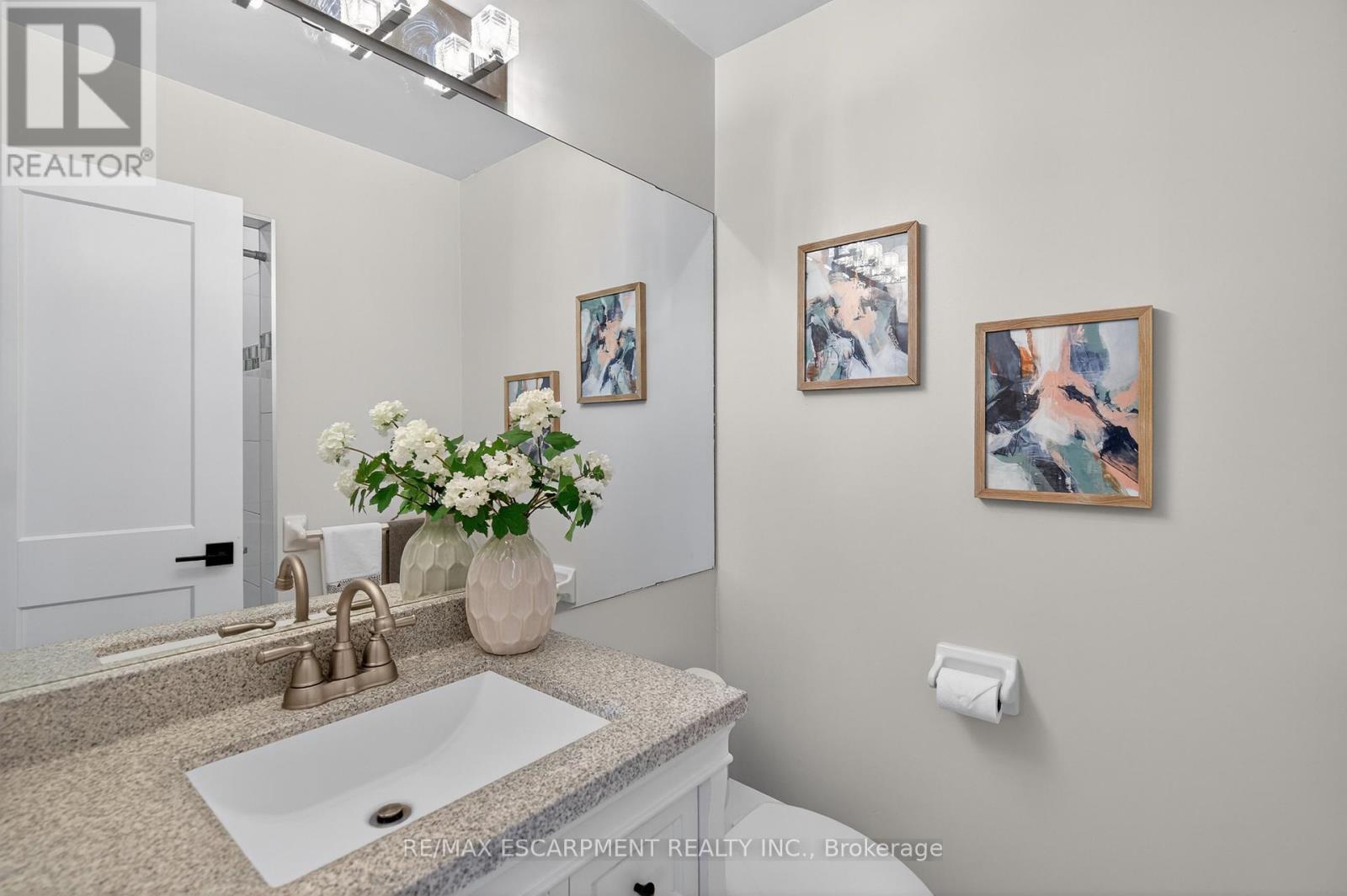 5135 Dryden Avenue, Burlington, Ontario  L7L 6L3 - Photo 13 - W12852218