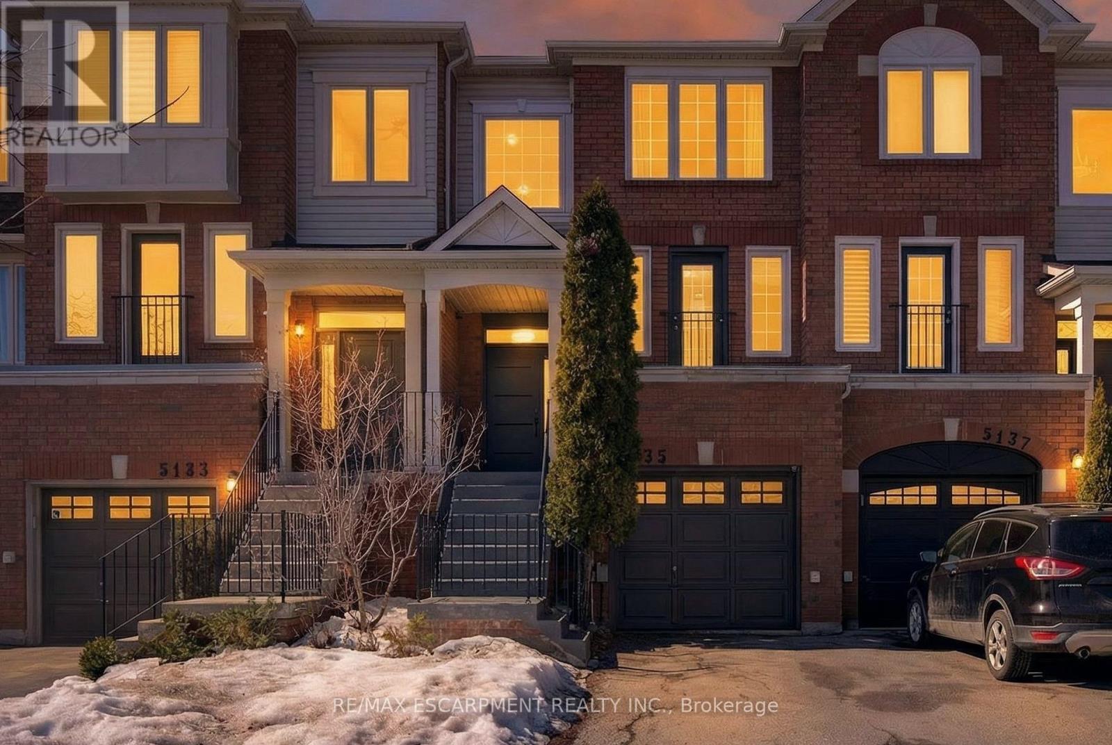 5135 Dryden Avenue, Burlington, Ontario  L7L 6L3 - Photo 26 - W12852218