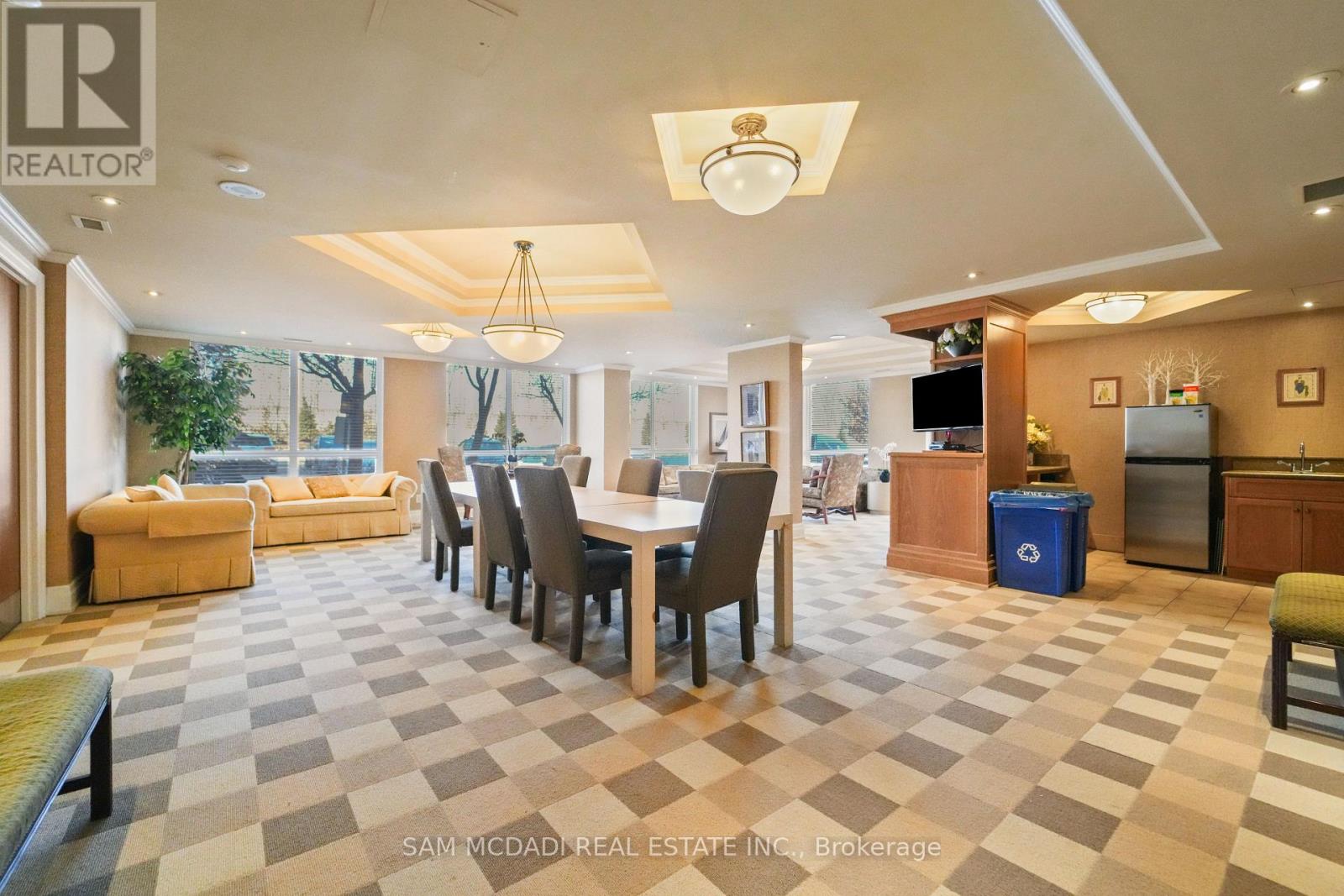 509 - 50 Old Mill Road, Oakville, Ontario  L6J 7W1 - Photo 30 - W12852222