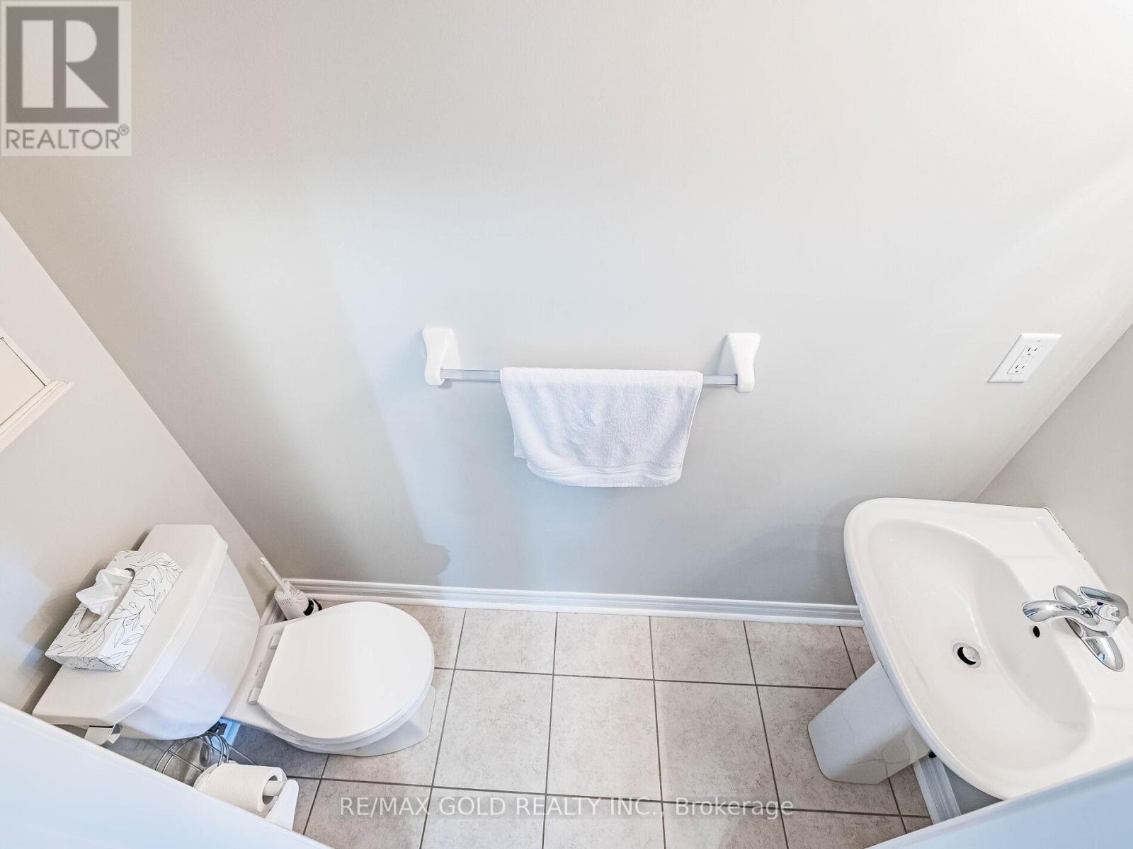 19 Sudeley Lane, Brampton (Northwest Brampton), Ontario  L7A 4Z7 - Photo 18 - W12852232