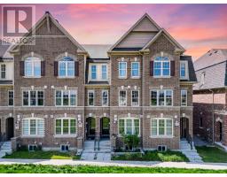 19 SUDELEY LANE, Brampton, Ontario