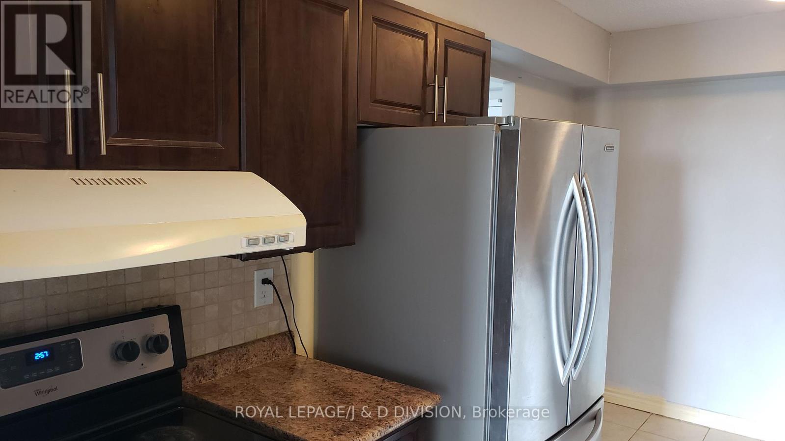 602 - 10 Tobermory Drive, Toronto (Black Creek), Ontario  M3N 2Y5 - Photo 14 - W12852244