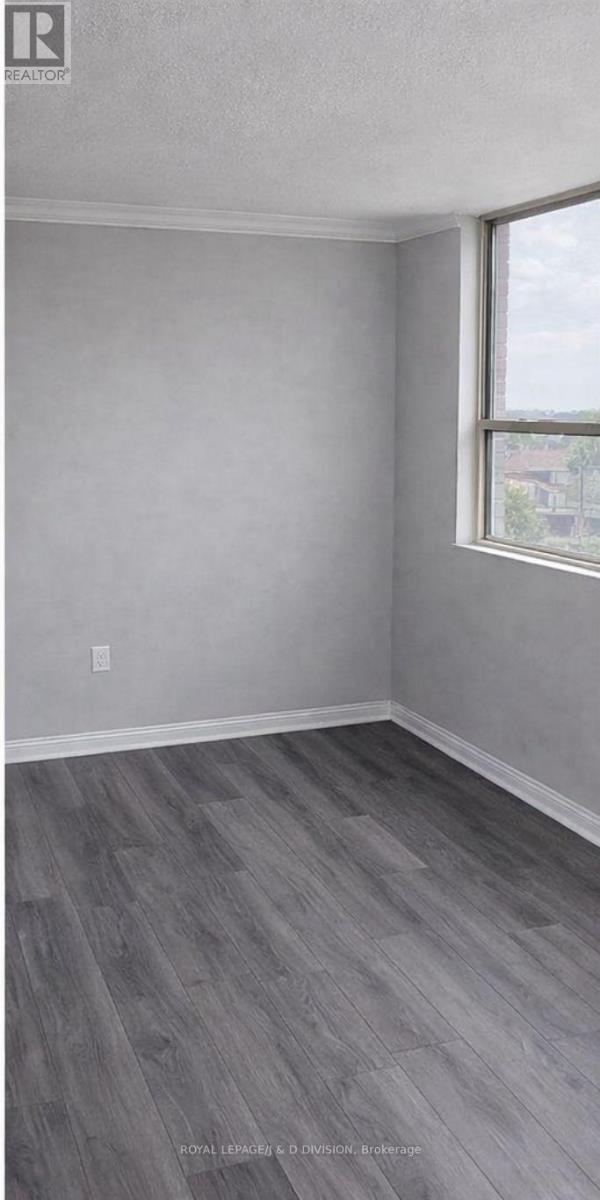 602 - 10 Tobermory Drive, Toronto (Black Creek), Ontario  M3N 2Y5 - Photo 9 - W12852244