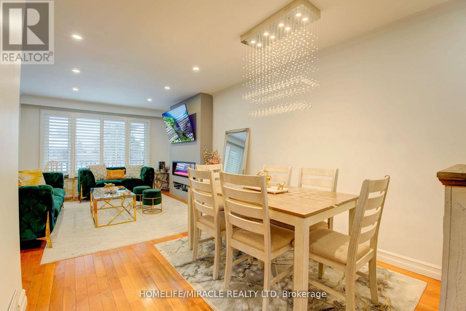 6 Rima Court, Toronto (Eringate-Centennial-West Deane), Ontario  M9C 4C8 - Photo 23 - W12852258