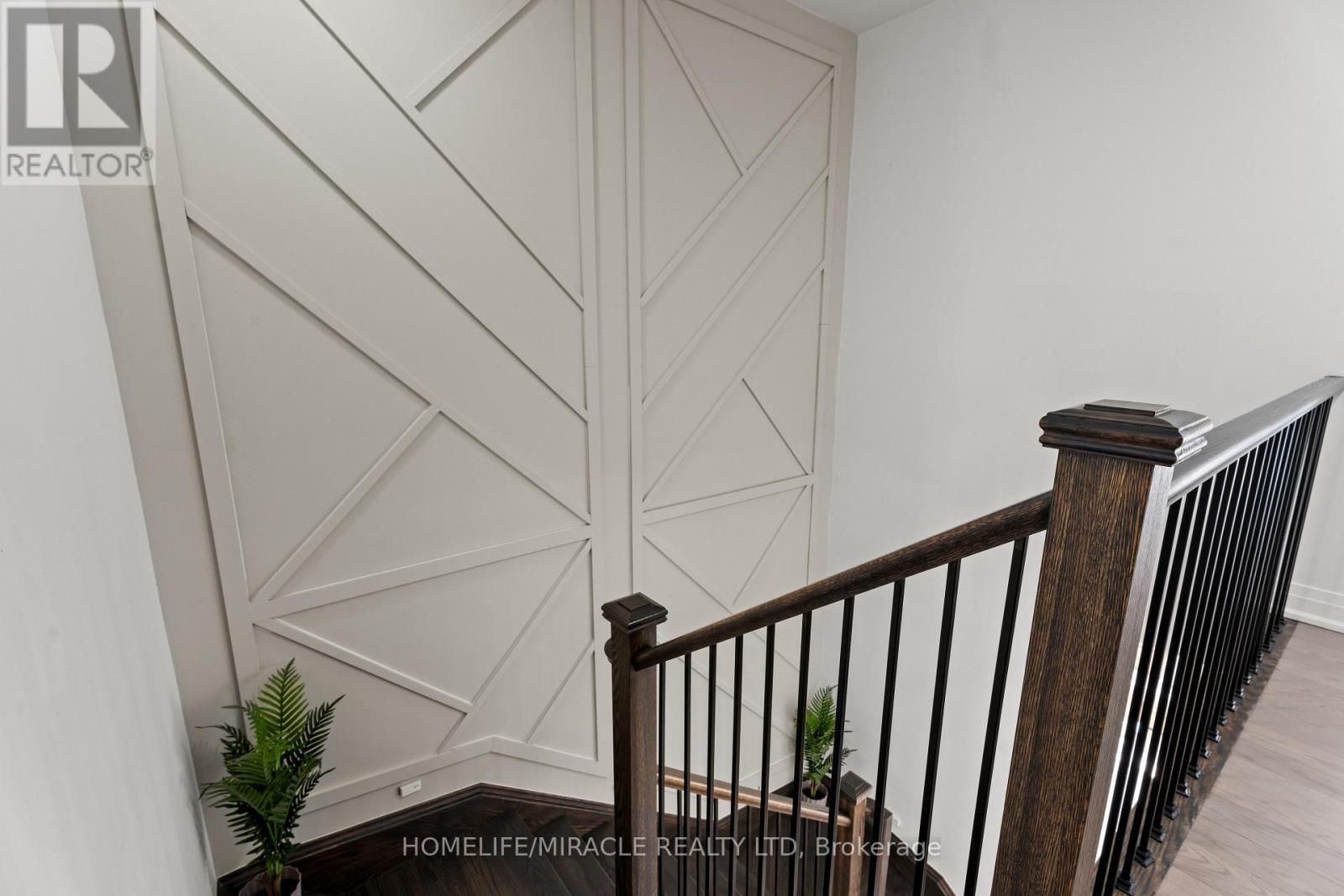 3118 Travertine Drive, Oakville, Ontario  L6M 5N8 - Photo 22 - W12852276