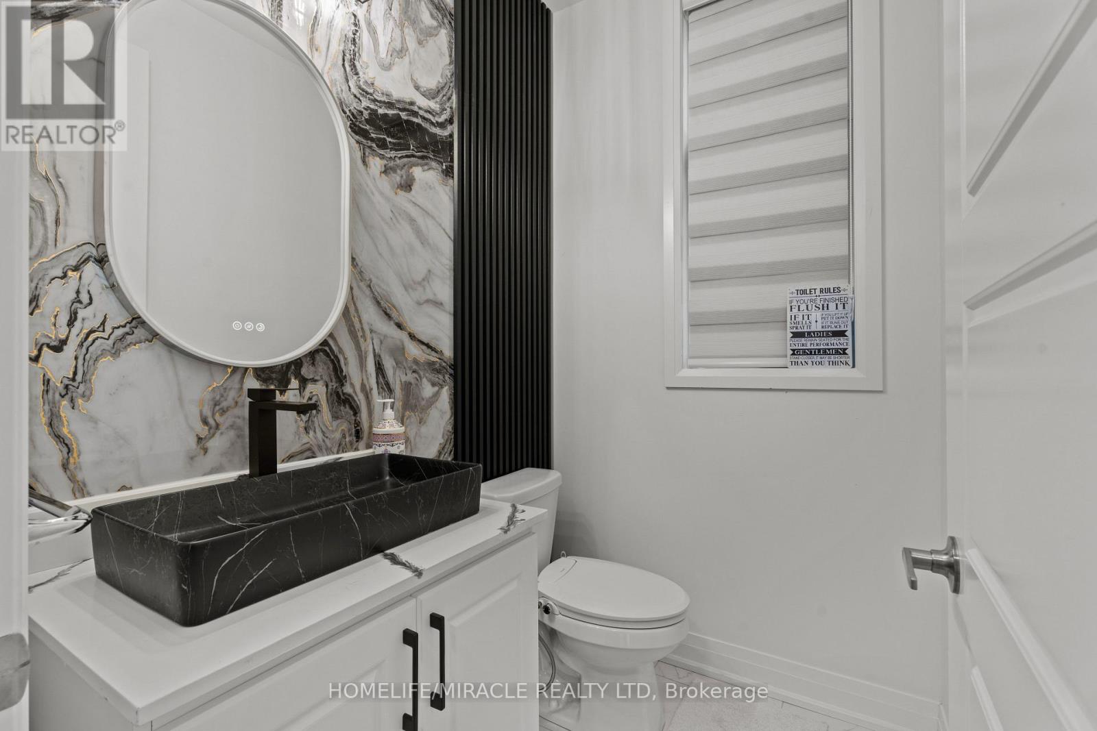 3118 Travertine Drive, Oakville, Ontario  L6M 5N8 - Photo 7 - W12852276