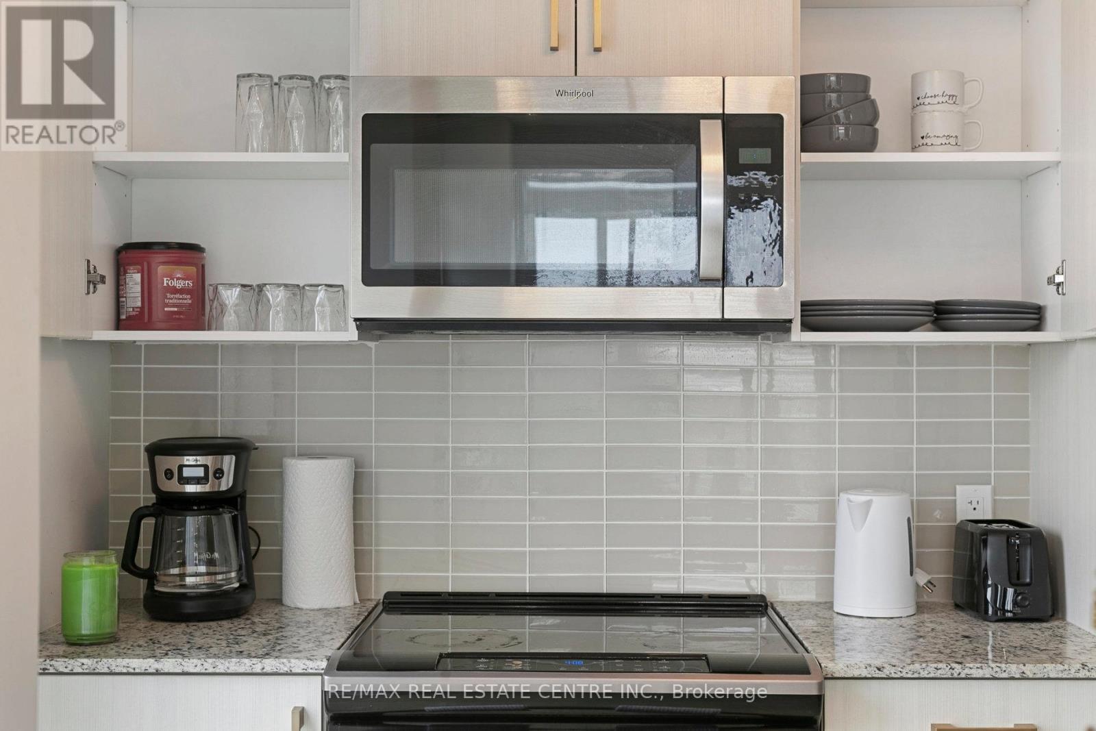 2302 - 4085 Parkside Village Drive, Mississauga, Ontario  L5B 0K9 - Photo 21 - W12852292