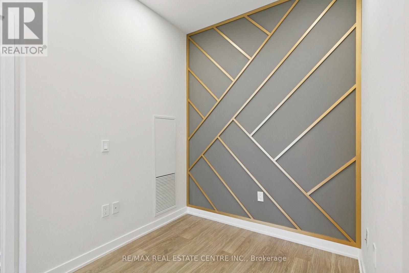 2302 - 4085 Parkside Village Drive, Mississauga, Ontario  L5B 0K9 - Photo 36 - W12852292