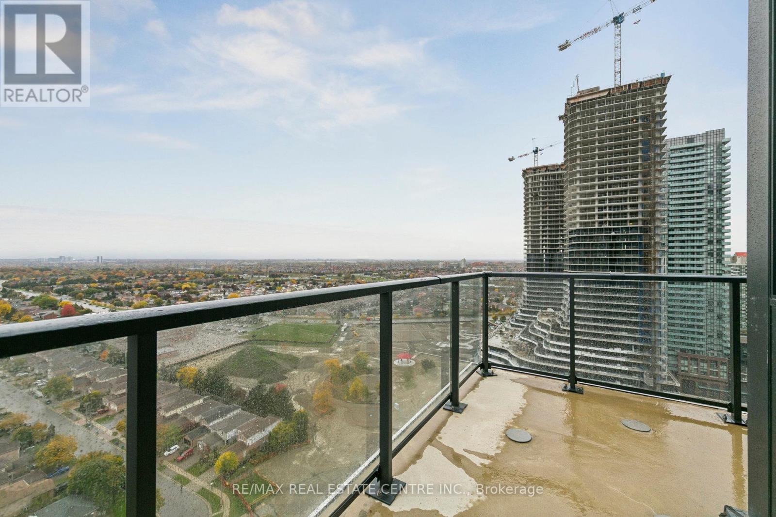 2302 - 4085 Parkside Village Drive, Mississauga, Ontario  L5B 0K9 - Photo 40 - W12852292