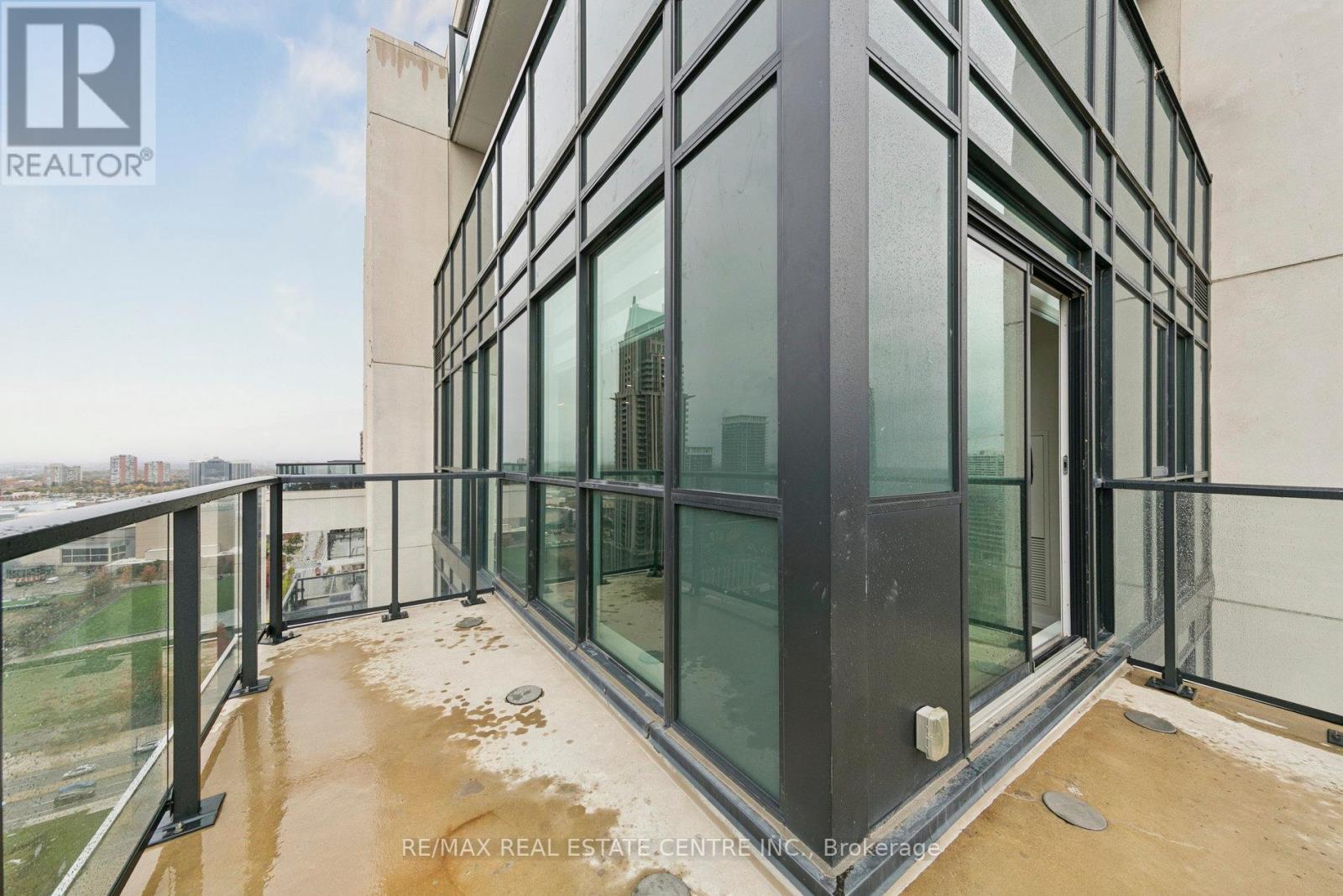 2302 - 4085 Parkside Village Drive, Mississauga, Ontario  L5B 0K9 - Photo 41 - W12852292