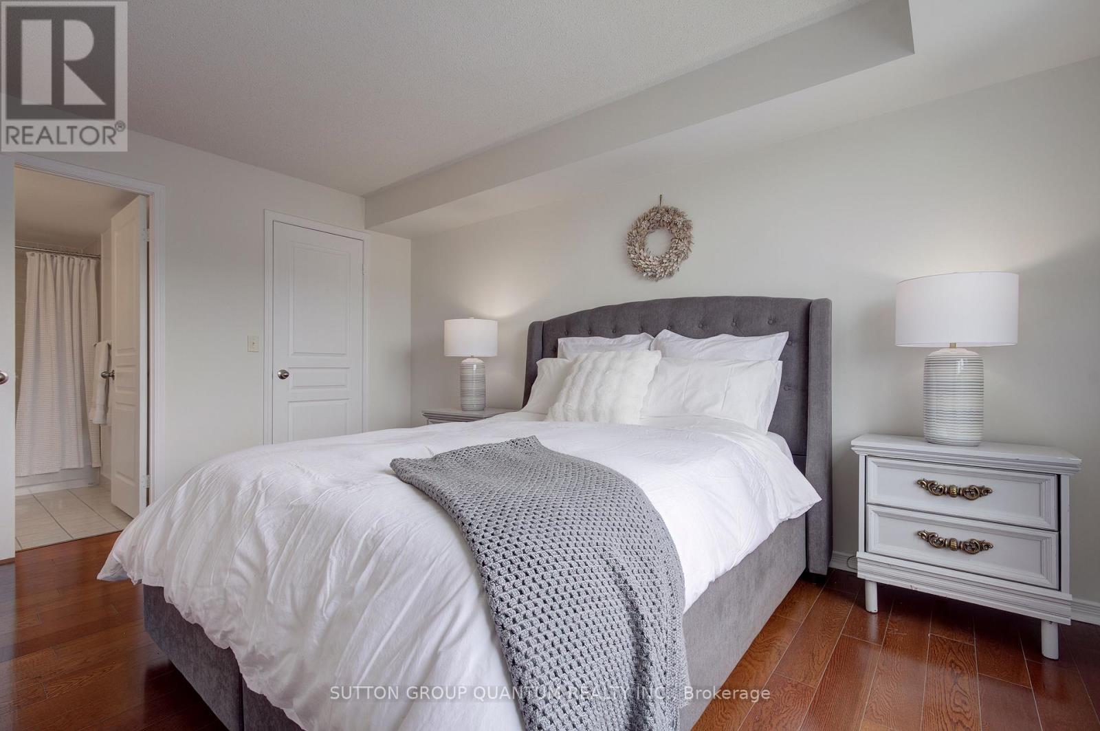 301 - 2545 Erin Centre Boulevard, Mississauga, Ontario  L5M 6Z9 - Photo 26 - W12852300