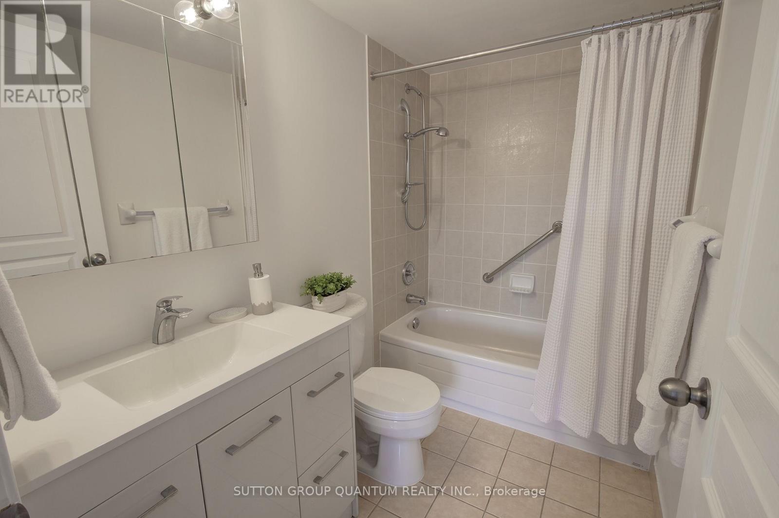 301 - 2545 Erin Centre Boulevard, Mississauga, Ontario  L5M 6Z9 - Photo 28 - W12852300