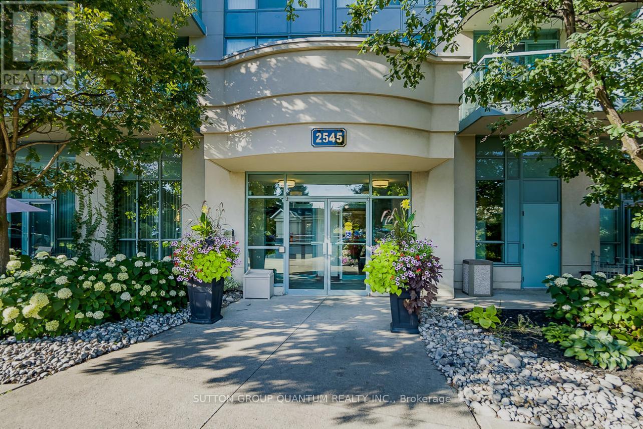 301 - 2545 Erin Centre Boulevard, Mississauga, Ontario  L5M 6Z9 - Photo 3 - W12852300